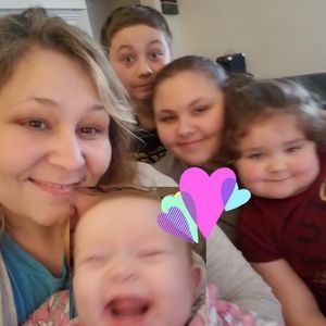 Meet your Posher, Angie